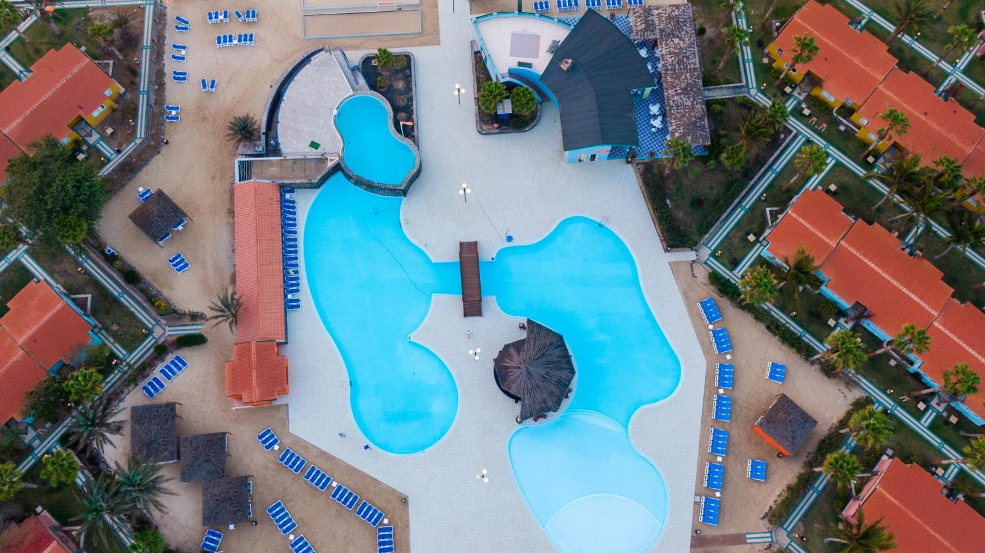 Resort Voi Do Farol